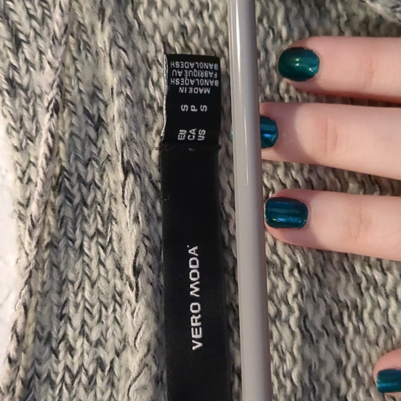 Light grey cardigan - Picture 2 of 3